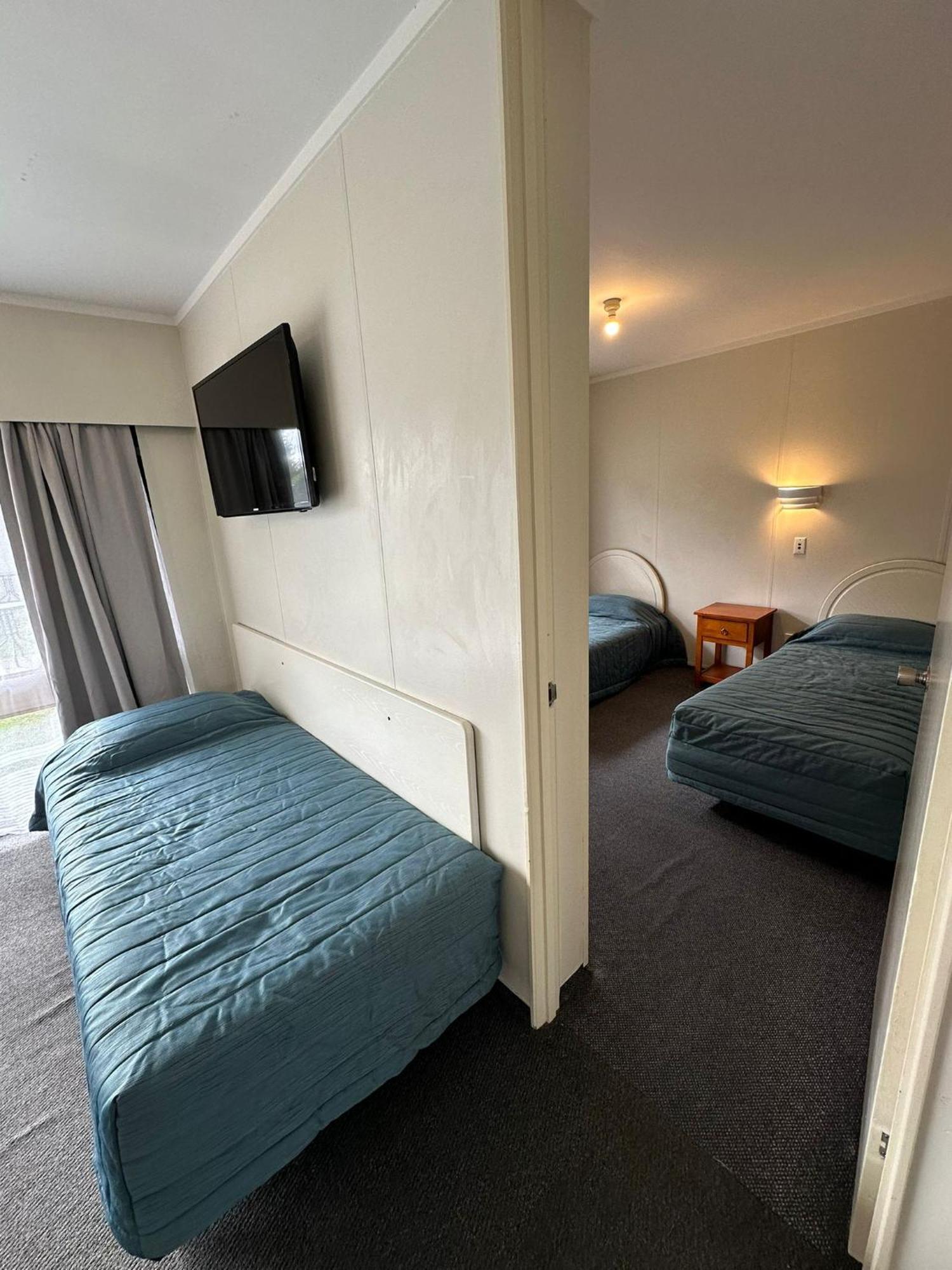Airport Gold Star Motel Auckland Exterior photo